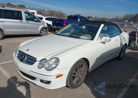 2009 Mercedes-Benz Clk 350 z USA, uszkodzony, nr VIN WDBTK56F09F263050